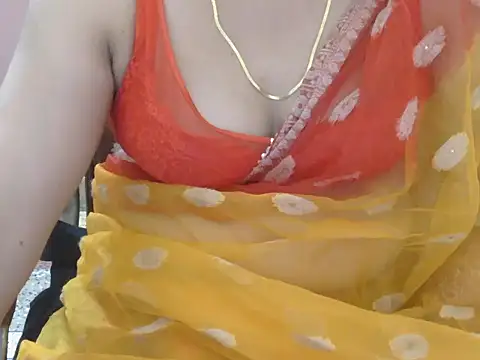 Cute Sheetal online show from 05/26/26, 12:45