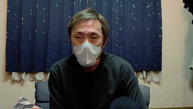 renrenta 77 online show from 03/03/26, 12:44