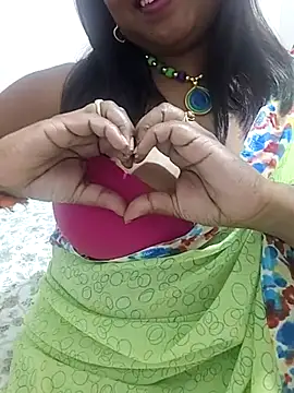 Snapshot of Archana_achu143 chatting on 07/28/26, 02:57 Archana achu143 online show from 07/28/26, 02:57