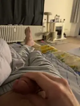 Snapshot of ManuelCervantes1972 chatting on 02/05/26, 11:31 ManuelCervantes1972 online show from 02/05/26, 11:31