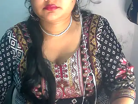 Snapshot of Saniya_K2 chatting on 03/12/26, 06:25 Saniya K2 online show from 03/12/26, 06:25