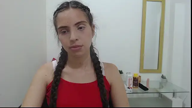 Snapshot of SugarBlanc chatting on 02/27/26, 04:01 SugarBlanc online show from 02/27/26, 04:01