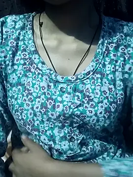 Sexy-Raziya69 online show from 02/05/26, 12:59