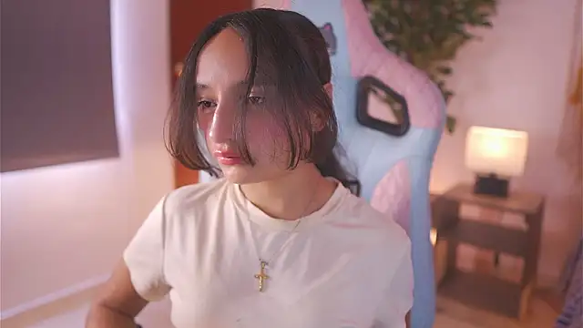 Snapshot of _emily_jonexs chatting on 02/05/26, 03:27 emily jonexs online show from 02/05/26, 03:27