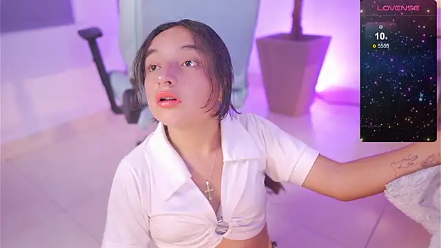 Snapshot of _emily_jonexs chatting on 02/28/26, 05:36 emily jonexs online show from 02/28/26, 05:36