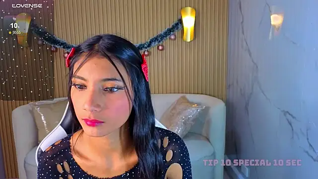 Perla Moon Tx online show from 02/09/26, 04:22