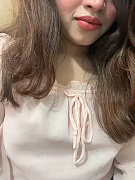 riya sharma11 online show from 04/12/26, 06:57