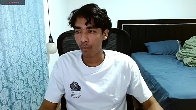 Pedestal diamant online show from 04/01/26, 01:50