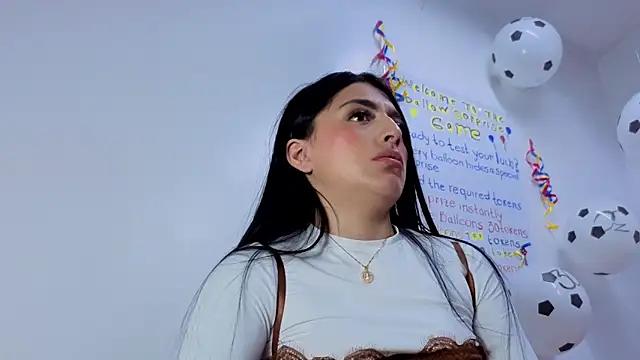 Julieta-Horny- online show from 06/16/26, 02:09