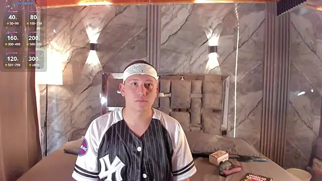 Snapshot of Manson_and_Zoe chatting on 02/08/26, 11:24 Manson and Zoe online show from 02/08/26, 11:24