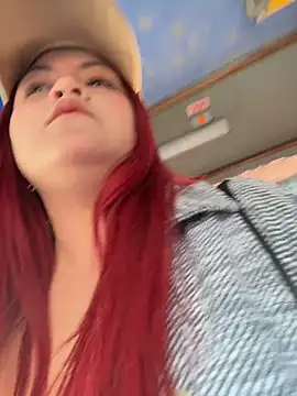 Lia-Moon77 online show from 03/28/26, 07:46