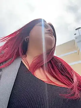 Lia-Moon77 online show from 05/25/26, 04:46