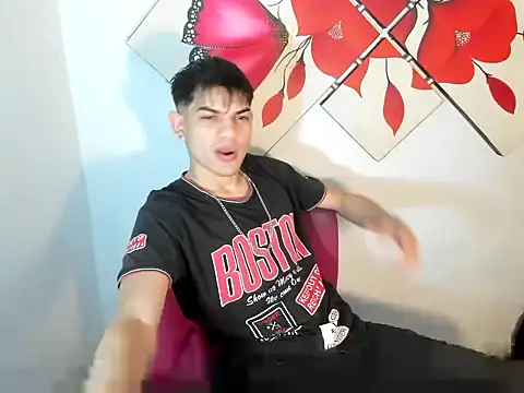 Jesshot bigcock20cm online show from 02/19/26, 04:41