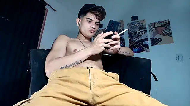 Jesshot bigcock20cm online show from 04/06/26, 07:37