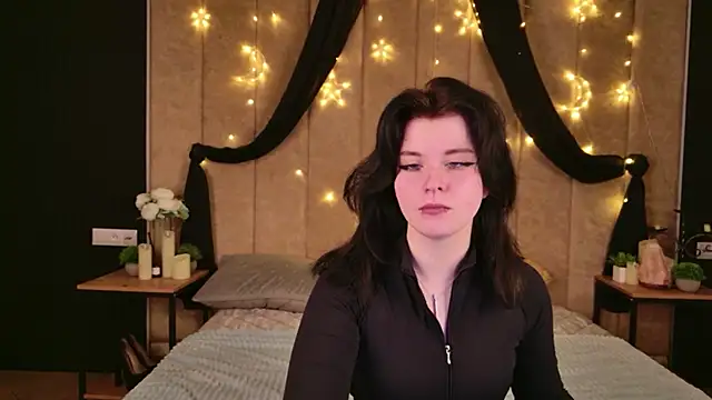 Milana Bold online show from 02/22/26, 08:29