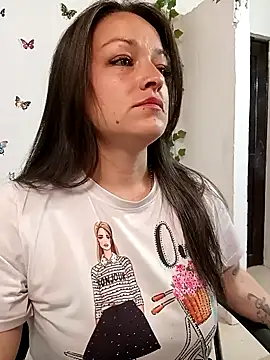 Snapshot of Ivanna_Greey1 chatting on 03/01/26, 09:28 Ivanna Greey1 online show from 03/01/26, 09:28