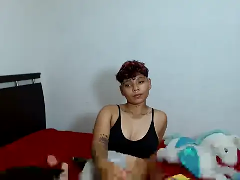 Snapshot of scarletfox__3 chatting on 02/06/26, 07:34 scarletfox 3 online show from 02/06/26, 07:34