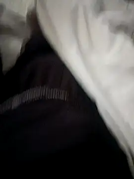 Snapshot of lucky9161 chatting on 02/16/26, 08:43 lucky9161 online show from 02/16/26, 08:43