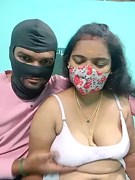 Snapshot of Tamilkannadacouple chatting on 02/14/26, 04:48 Tamilkannadacouple online show from 02/14/26, 04:48