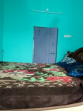 Snapshot of Tamilkannadacouple chatting on 02/19/26, 05:14 Tamilkannadacouple online show from 02/19/26, 05:14