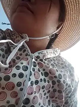 Snapshot of cuunon11 chatting on 03/02/26, 06:03 cuunon11 online show from 03/02/26, 06:03