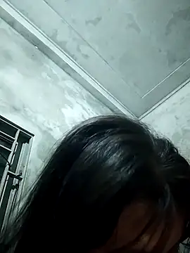 Snapshot of camtu00 chatting on 02/12/26, 02:45 camtu00 online show from 02/12/26, 02:45