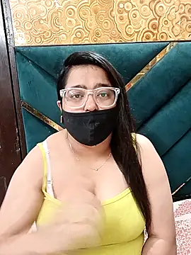 GangbangCouple online show from 03/16/26, 04:51