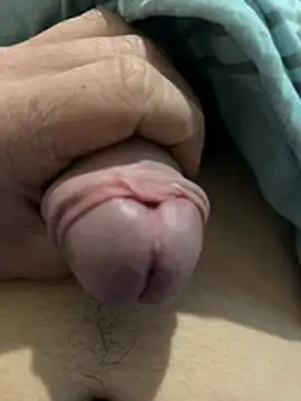 Snapshot of enormebitedu31 chatting on 03/30/26, 07:53 enormebitedu31 online show from 03/30/26, 07:53