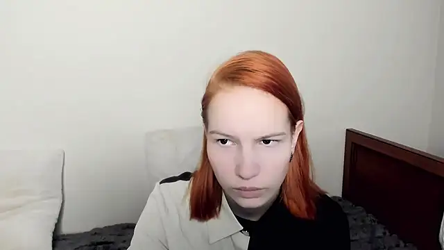 Snapshot of Vedime chatting on 02/06/26, 08:18 Vedime online show from 02/06/26, 08:18