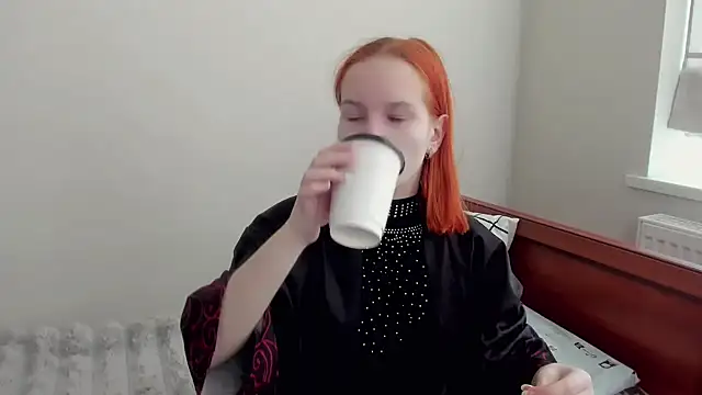 Snapshot of Vedime chatting on 02/21/26, 08:15 Vedime online show from 02/21/26, 08:15