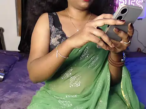 VixenNandhu online show from 03/24/26, 06:46