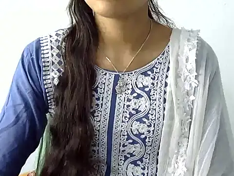 Mehaak  online show from 02/11/26, 07:02