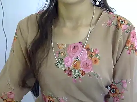 Mehaak  online show from 05/25/26, 08:09