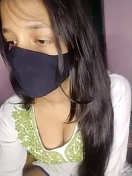 Naina-hott online show from 04/08/26, 07:25