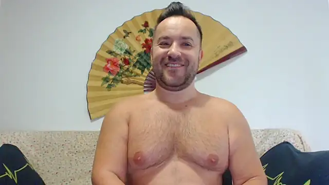 Snapshot of Hairy9inch chatting on 04/25/26, 10:07 Hairy9inch online show from 04/25/26, 10:07