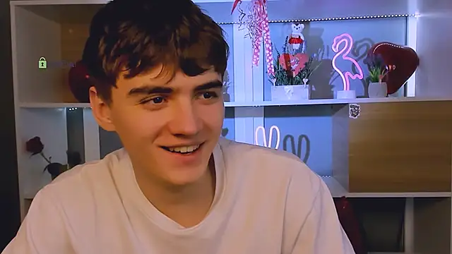 Snapshot of emil_lucky chatting on 02/16/26, 12:34 emil lucky online show from 02/16/26, 12:34