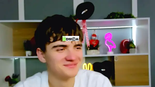 Snapshot of emil_lucky chatting on 02/19/26, 12:23 emil lucky online show from 02/19/26, 12:23