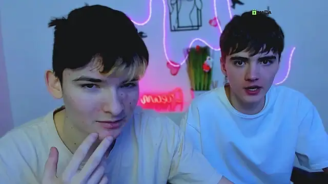 Snapshot of emil_lucky chatting on 02/21/26, 07:26 emil lucky online show from 02/21/26, 07:26