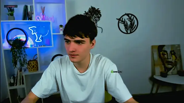 Snapshot of emil_lucky chatting on 02/24/26, 12:36 emil lucky online show from 02/24/26, 12:36