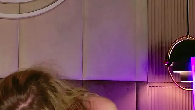 Snapshot of Beckie_White chatting on 02/20/26, 08:53 Beckie White online show from 02/20/26, 08:53