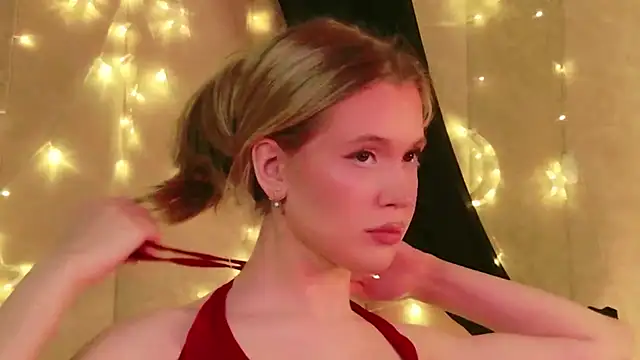 Beckie White online show from 04/04/26, 08:50