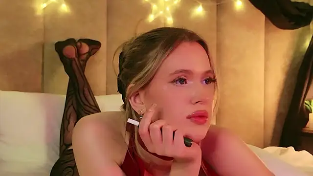 Beckie White online show from 04/05/26, 08:55