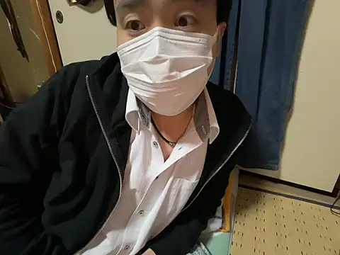 shizuku-kun211 online show from 03/05/26, 06:31