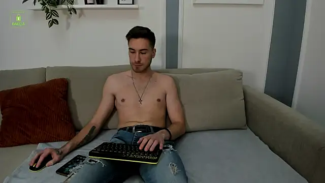 Harvey Wiliams online show from 02/18/26, 06:42