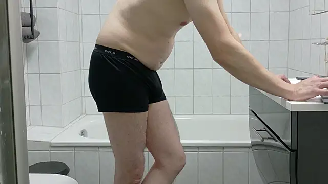 Snapshot of Danny-NDS chatting on 02/24/26, 10:02 Danny-NDS online show from 02/24/26, 10:02