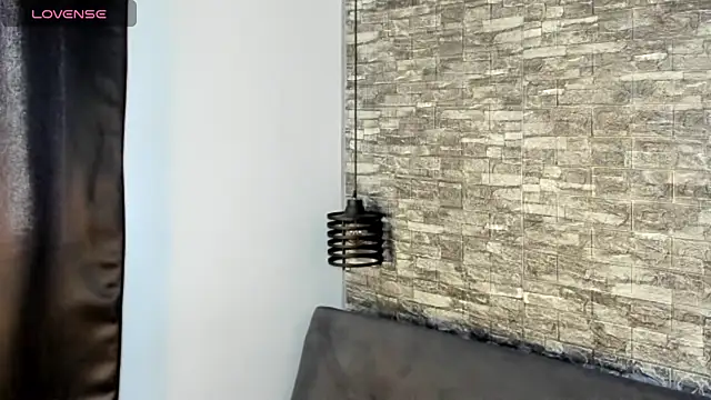 Snapshot of ASHLEY_COLLINS1 chatting on 02/27/26, 01:11 ASHLEY COLLINS1 online show from 02/27/26, 01:11