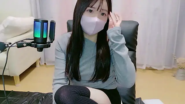 Sana 37  online show from 02/20/26, 03:23