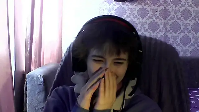 Snapshot of Angels_corner chatting on 02/15/26, 05:59 Angels corner online show from 02/15/26, 05:59