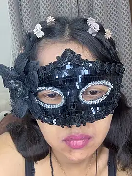 Snapshot of raavigirl chatting on 05/17/26, 05:53 raavigirl online show from 05/17/26, 05:53