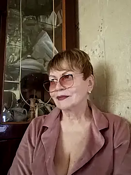 SophieBurns online show from 05/22/26, 10:32